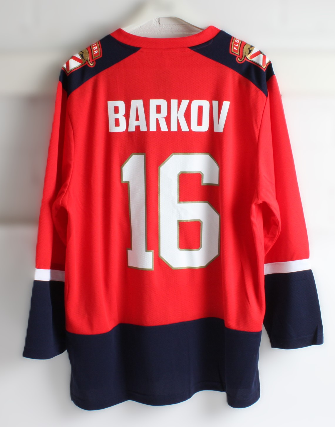 Barkov jersey hotsell