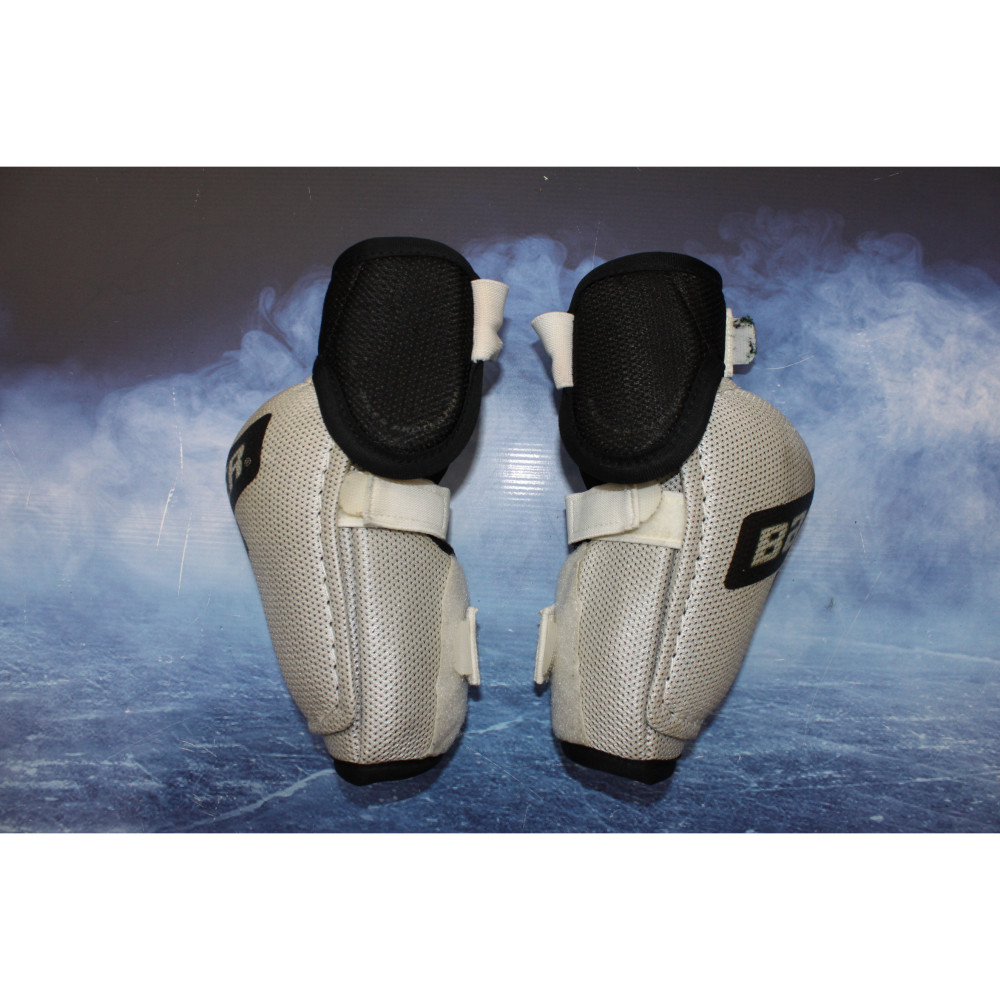 BAUER RIVAL TI KYYNÄRSUOJAT JR-L