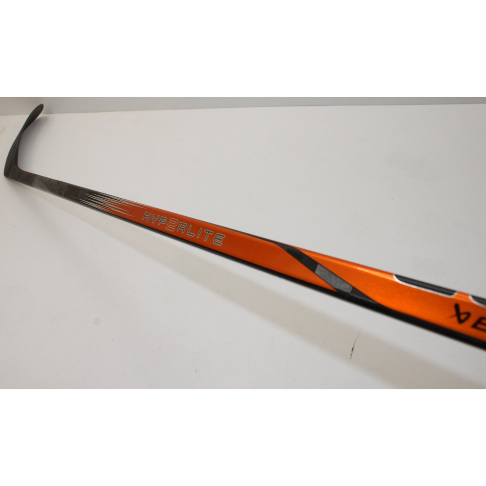 BAUER VAPOR HYPERLITE2 CUSTOM MAILA FLEX 77 P28
