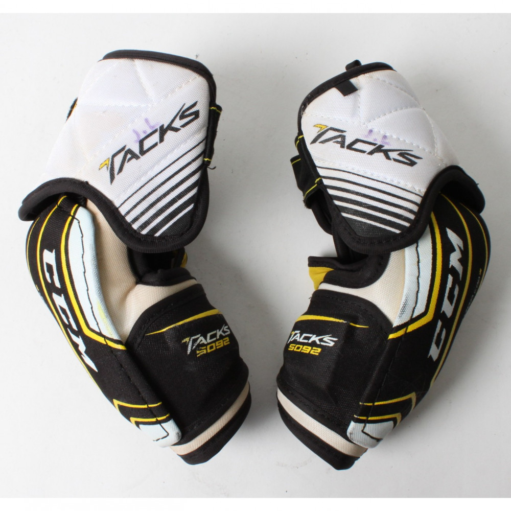 CCM TACKS 5092 KYYNÄRSUOJAT JR-L