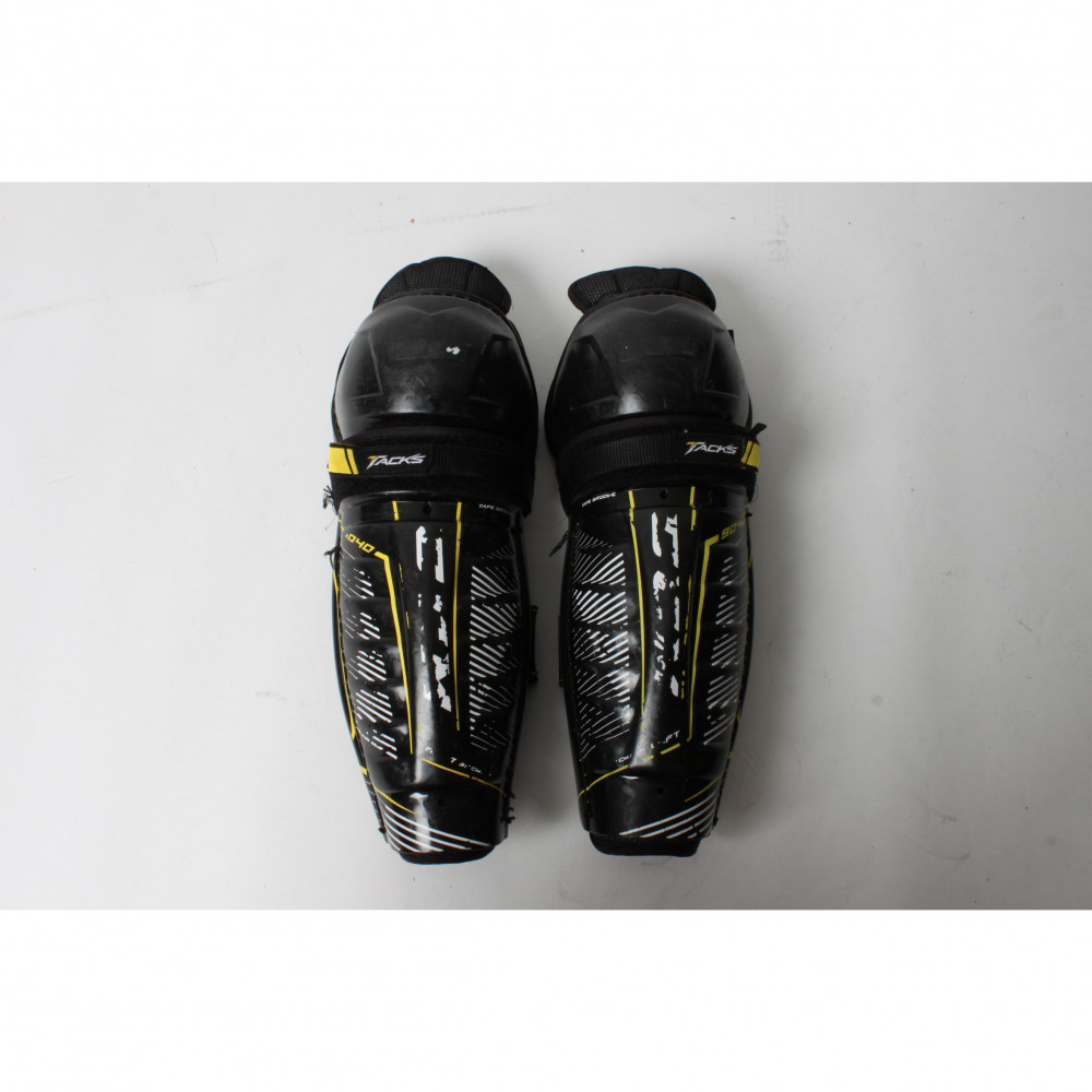 CCM TACKS 9040 SHIN GUARD 12" 