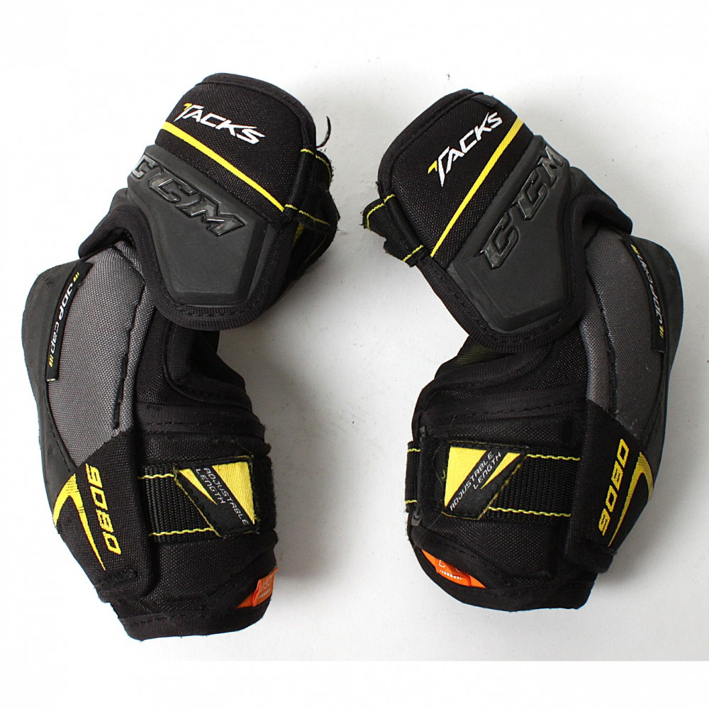 CCM TACKS 9080 KYYNÄRSUOJAT JR-M