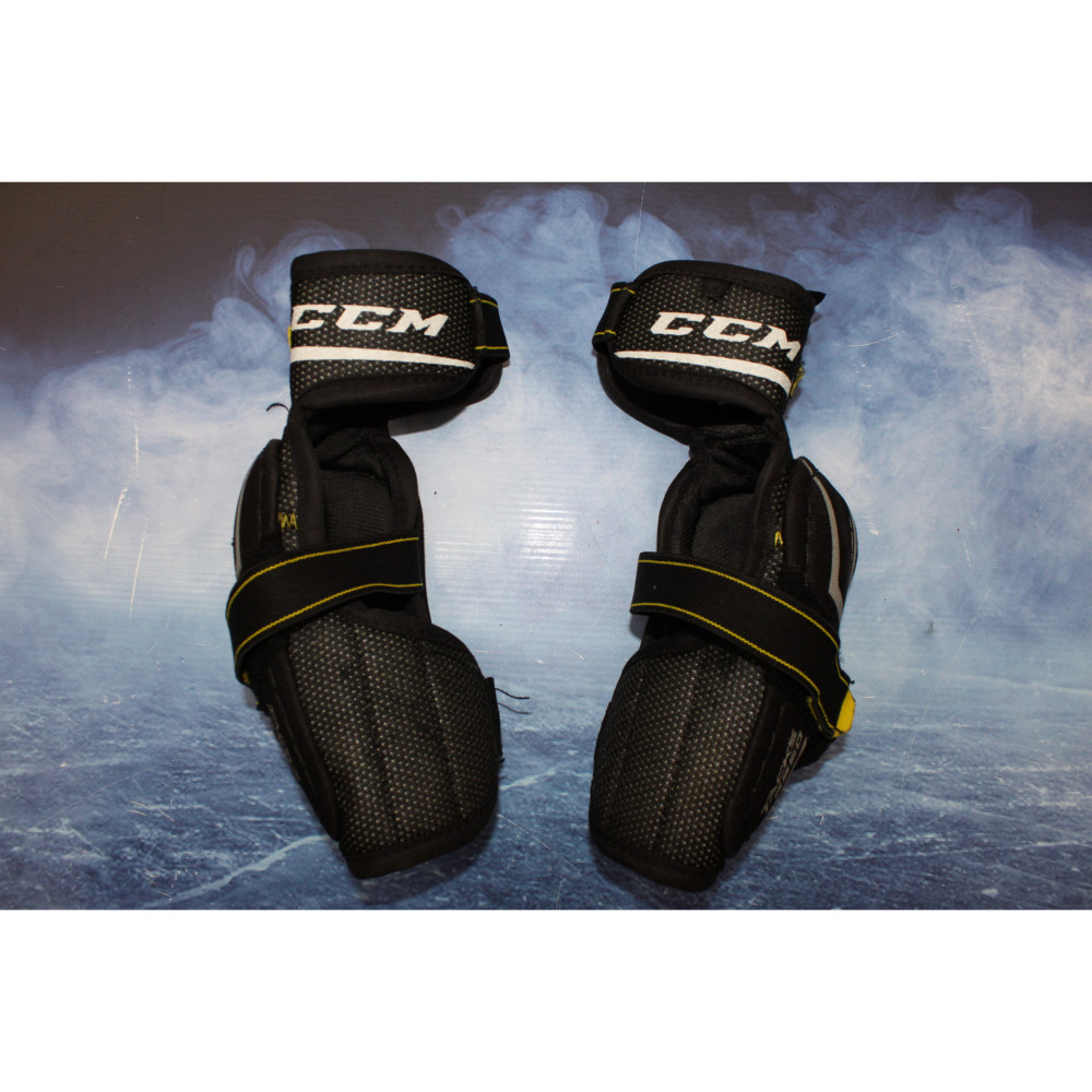 CCM TACKS 9550 KYYNÄRSUOJAT JR-M