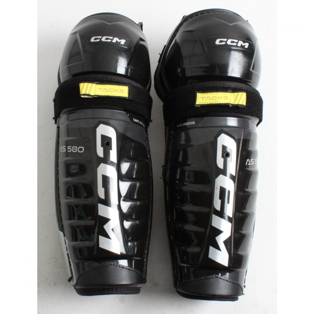 CCM TACKS AS580 SHIN GUARD 13"