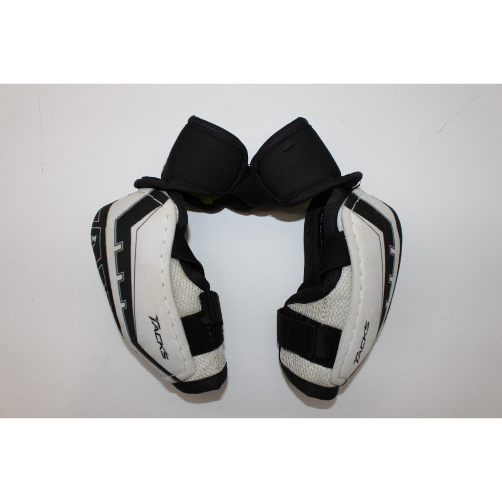 CCM TACKS KYYNÄRSUOJAT JR-M